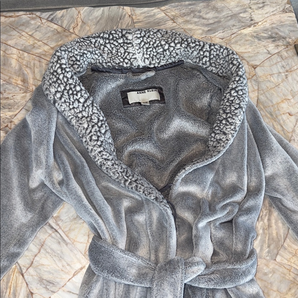 Anne Klein Soft Gray Robe Shower - Picture 12 of 16